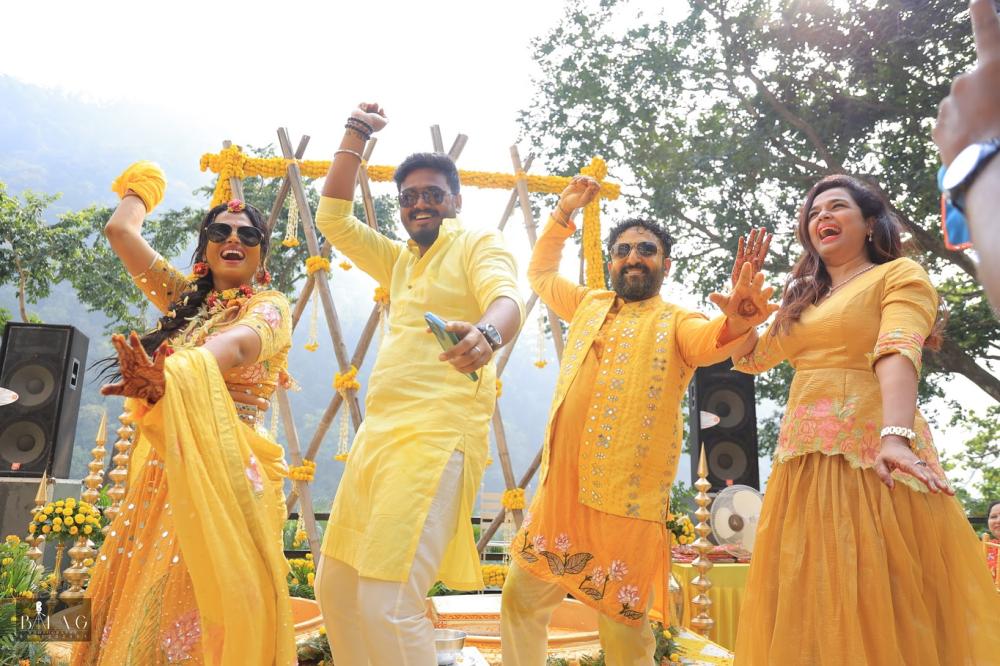 ramya-pandian-and-suja-wedding-reception-photos